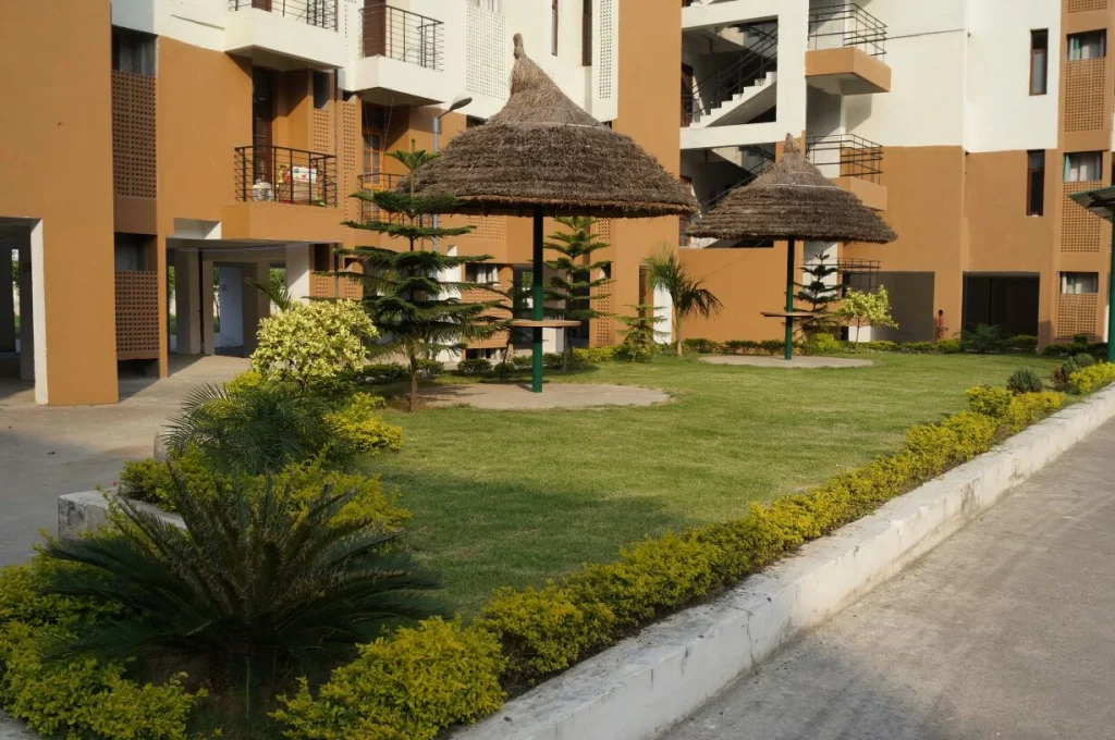 Ready to move flats in Dehradun ( GTM Forest Lavana )